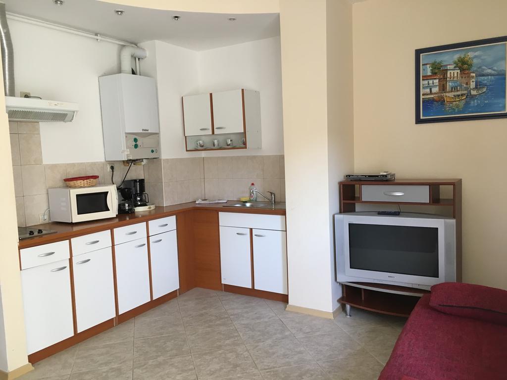 נפטון Club Topaz Apartments חדר תמונה